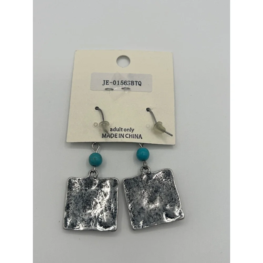 Sugar Jewelry Silver Tone Turquoise Floral Square Drop Earrings JE-0156SBTQ NWT